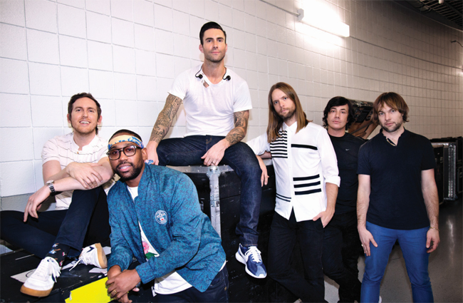 MAROON 5 dal 16 ottobre il Best Of " SINGLES" in tutti i negozi MAROON 5 dal 16 ottobre il Best Of " SINGLES" in tutti i negozi