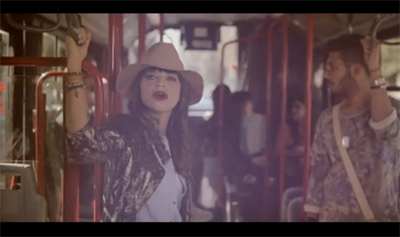 ALESSANDRA AMOROSO, in autobus a Verona per il video NON DEVI PERDERMI ALESSANDRA AMOROSO, in autobus a Verona per il video NON DEVI PERDERMI