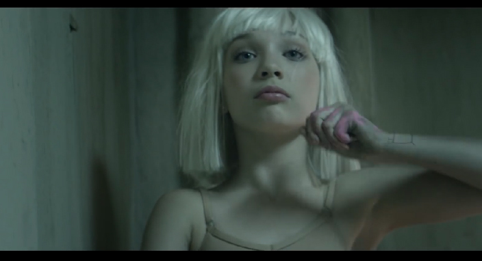 SIA, il 23 settembre esce in Italia lalbum fisico 1000 Forms Of Fear