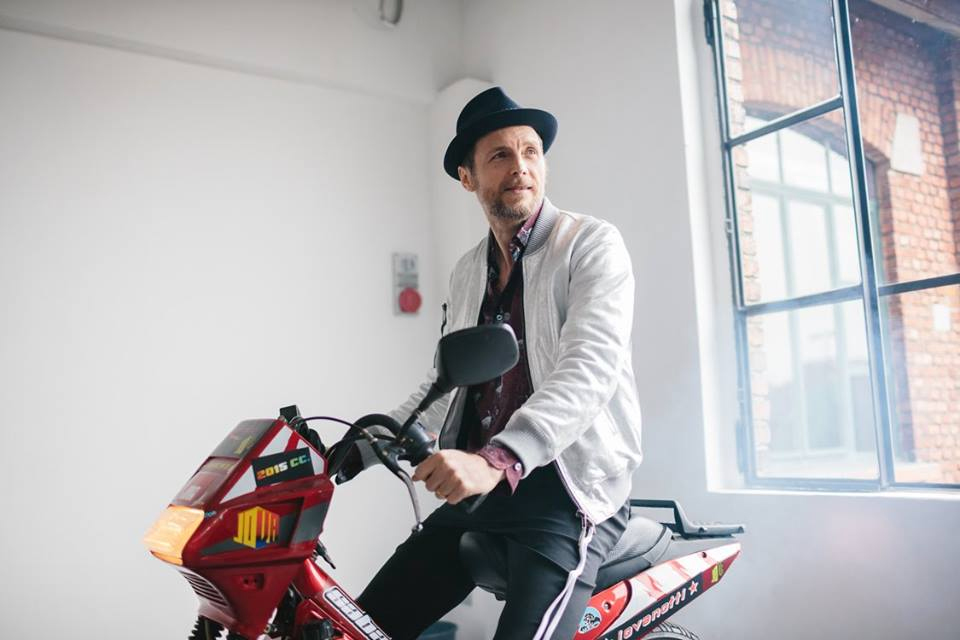 JOVANOTTI venti giorni di clausura per il nuovo tour JOVANOTTI venti giorni di clausura per il nuovo tour