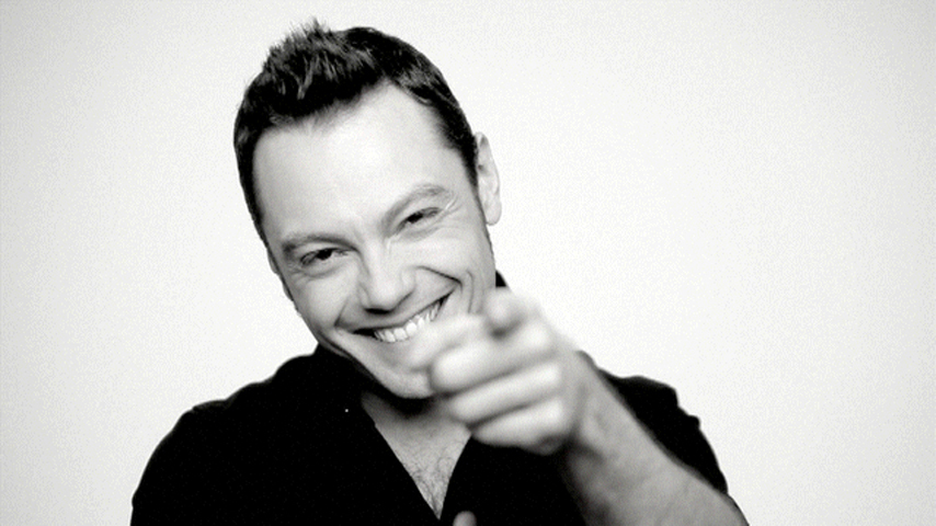 TIZIANO FERRO, in tribunale vince su Enrico Nascimbeni TIZIANO FERRO, in tribunale vince su Enrico Nascimbeni