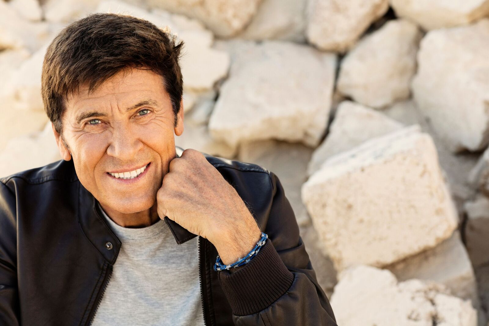 GIANNI MORANDI esce il 17 novembre lalbum DAMORE DAUTORE