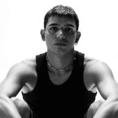 eroCaddeo-scrivimi quando arrivi (punto)