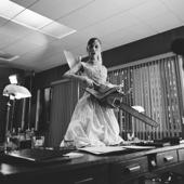 hit download petal (angry live version)    Ariana Grande